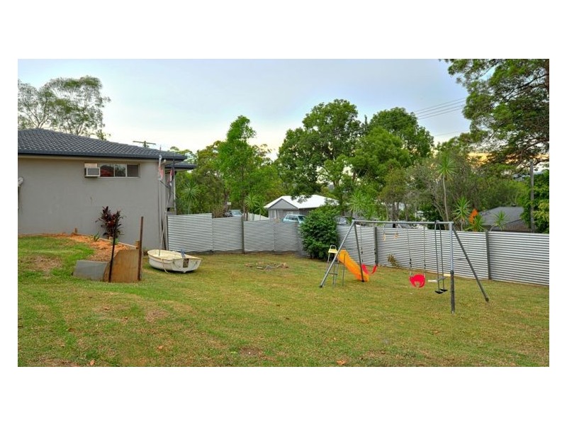 49 Oxleigh Crescent, Nambour QLD 4560