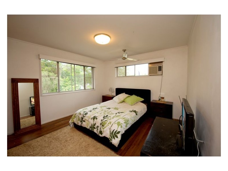 49 Oxleigh Crescent, Nambour QLD 4560