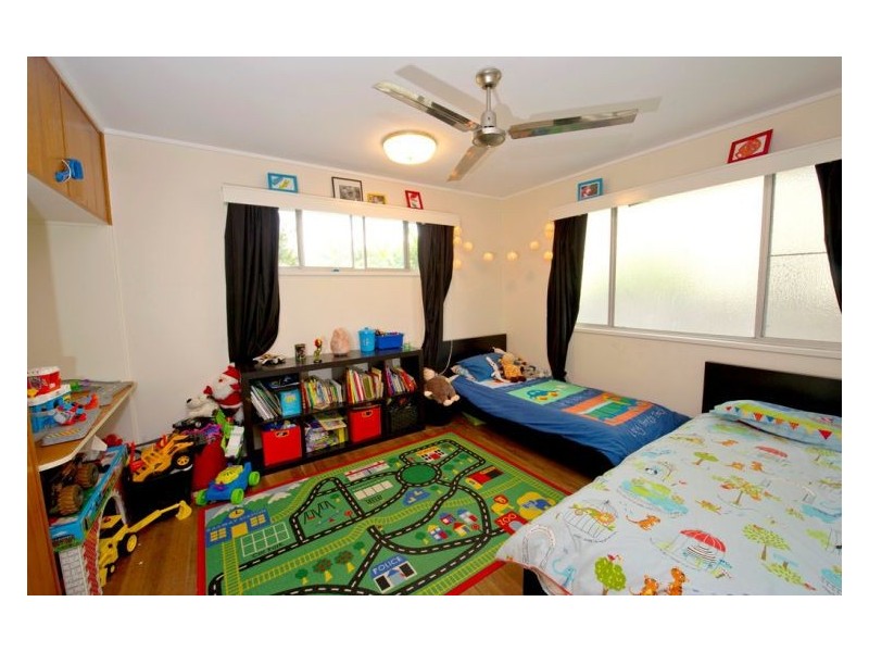 49 Oxleigh Crescent, Nambour QLD 4560