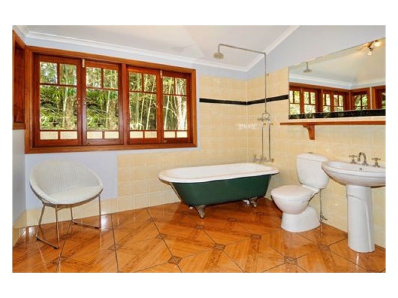 5 Upper Rosemount Road, Nambour QLD 4560