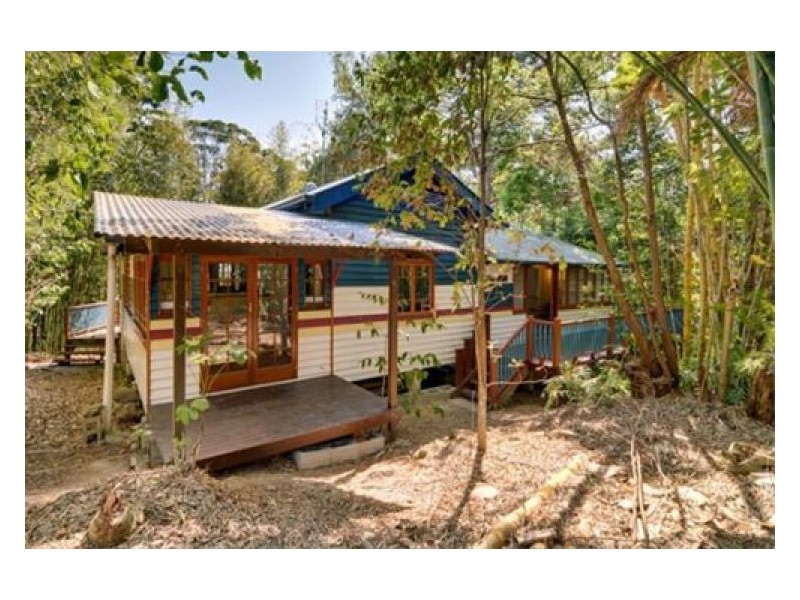 5 Upper Rosemount Road, Nambour QLD 4560