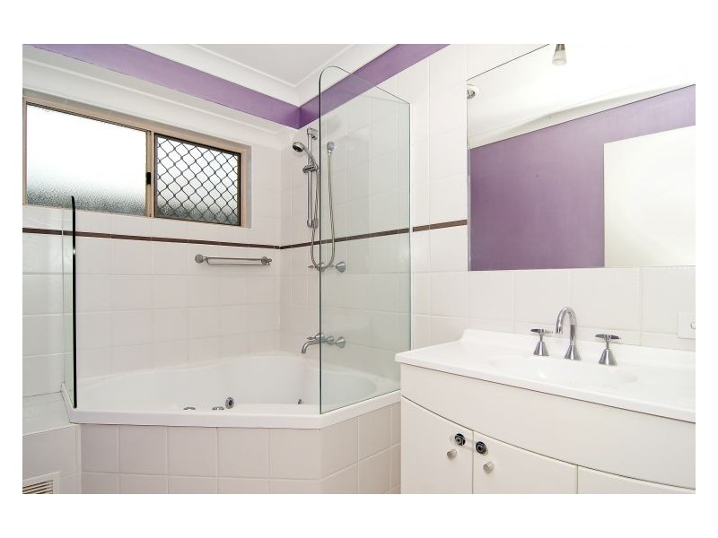 18 Stevens Street, Yandina QLD 4561