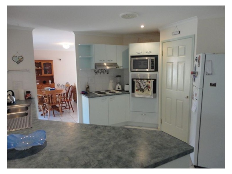 11 Headwaters Court, Yandina QLD 4561