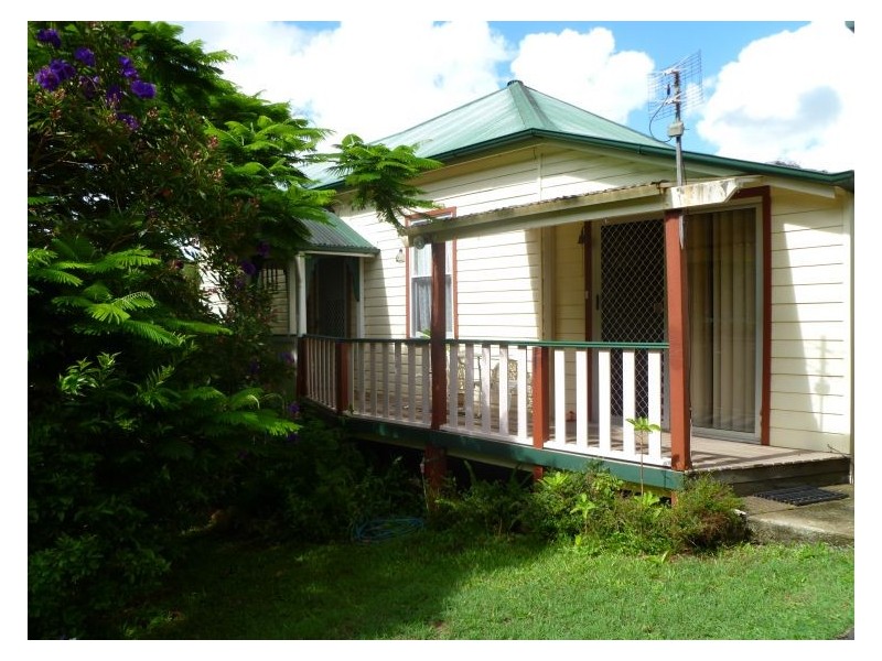 23 Bartlet Street, Nambour QLD 4560