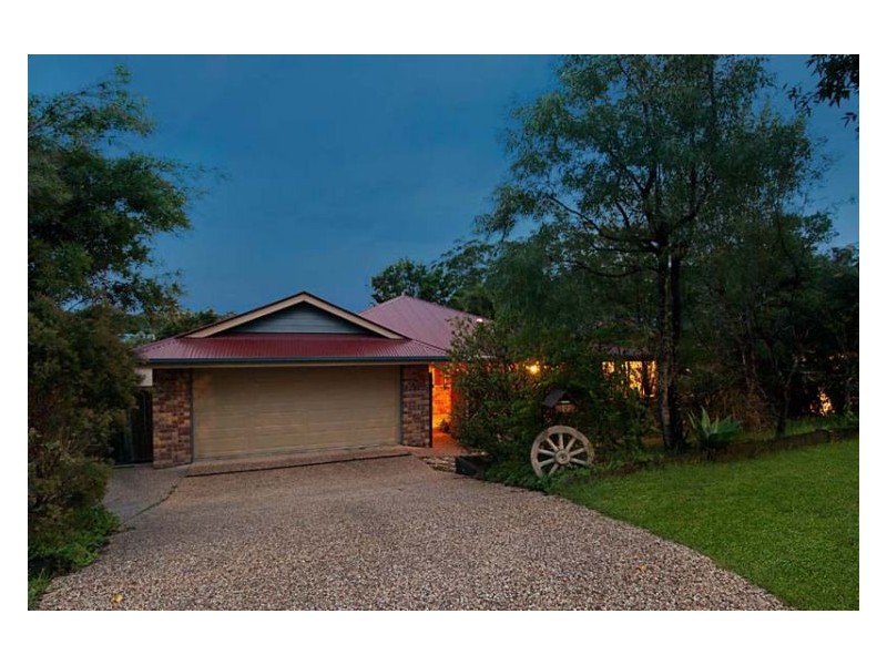 19 Petigrain Avenue, Palmwoods QLD 4555