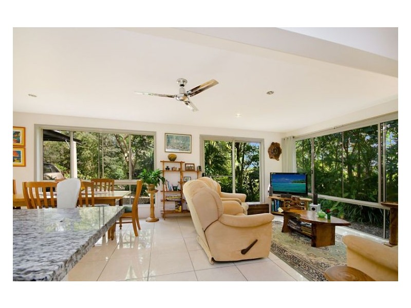 13 Clarinda Road, Ninderry QLD 4561