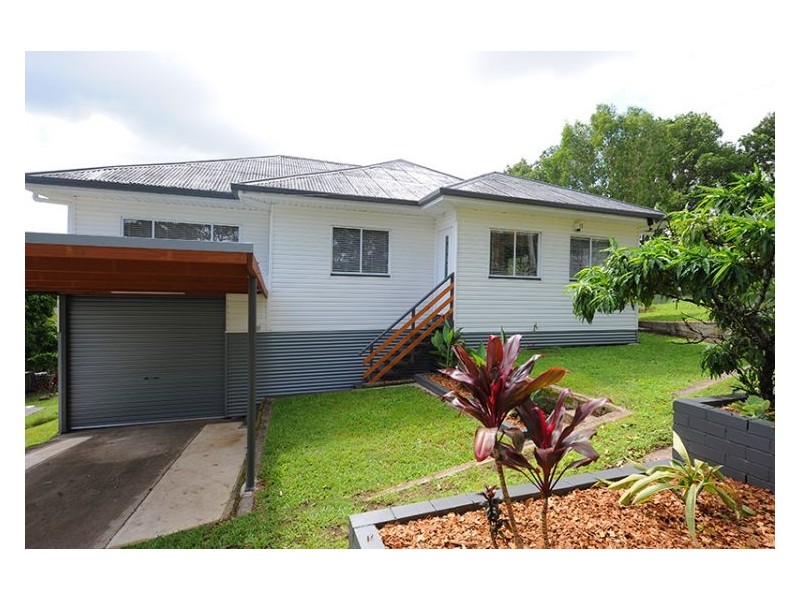89 Coronation Avenue, Nambour QLD 4560