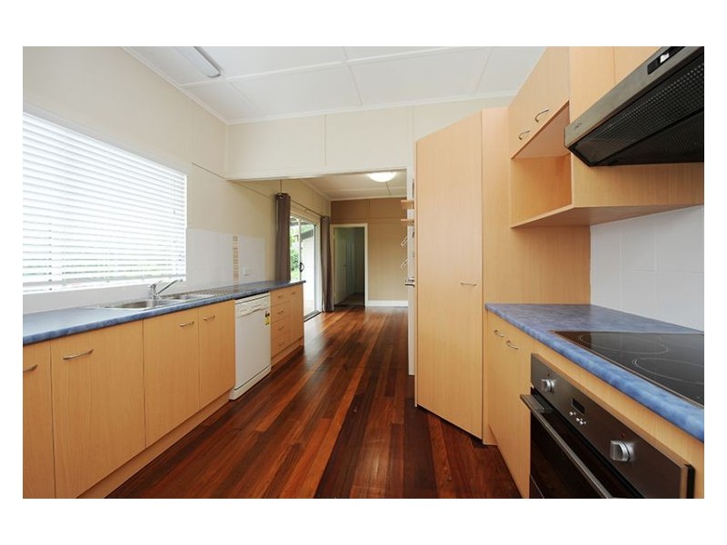 89 Coronation Avenue, Nambour QLD 4560