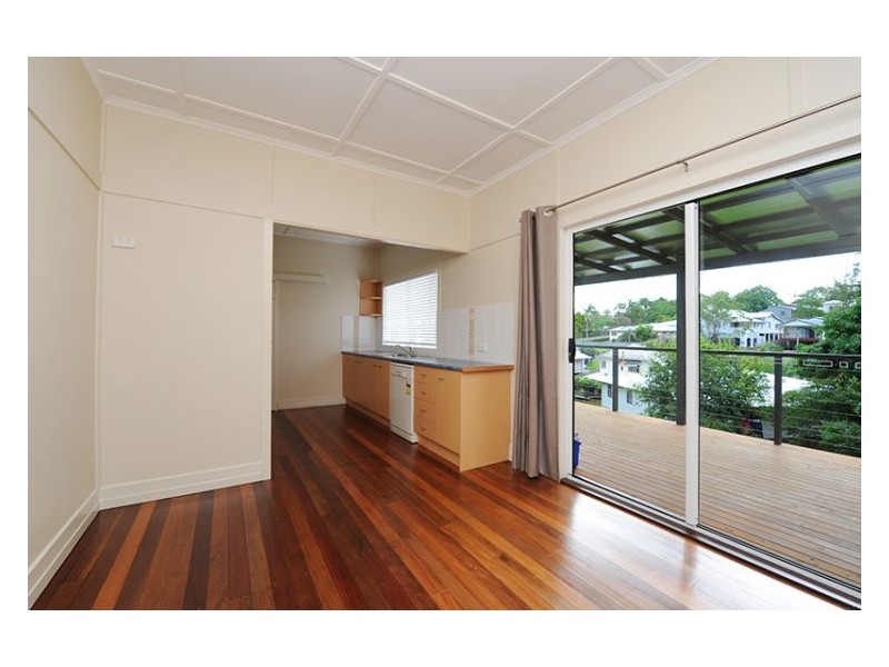 89 Coronation Avenue, Nambour QLD 4560