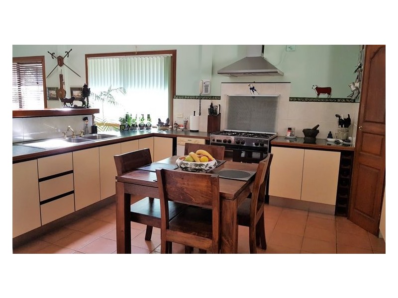 170 Dulong School Road, Dulong QLD 4560