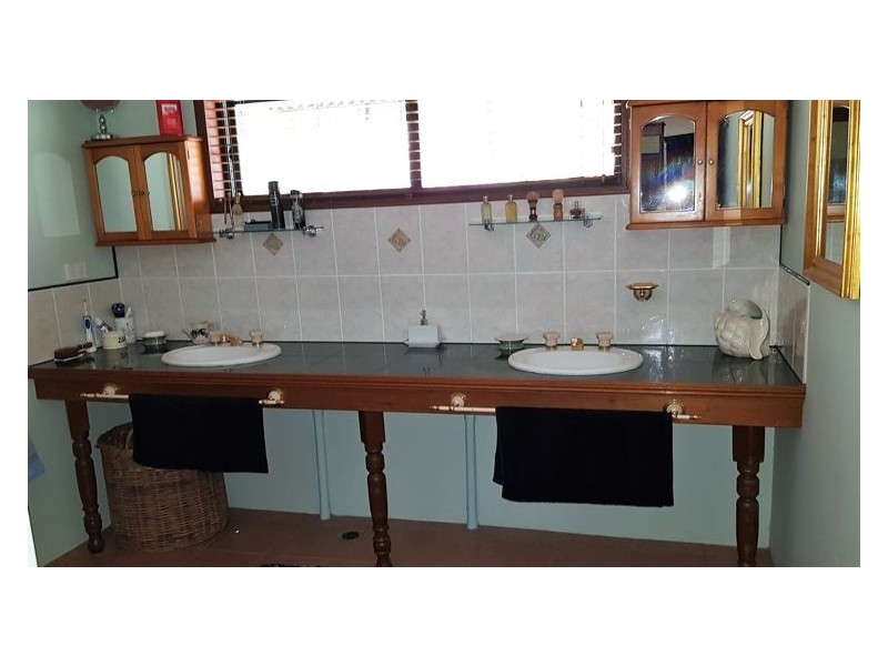 170 Dulong School Road, Dulong QLD 4560