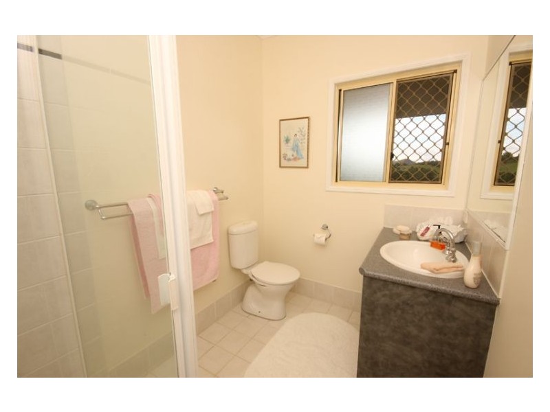 22 Yvonne Street, Nambour QLD 4560
