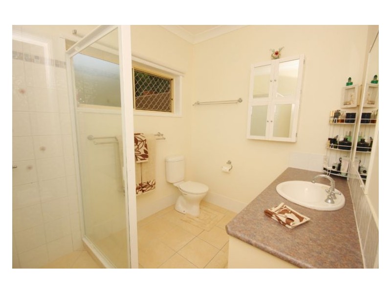22 Yvonne Street, Nambour QLD 4560