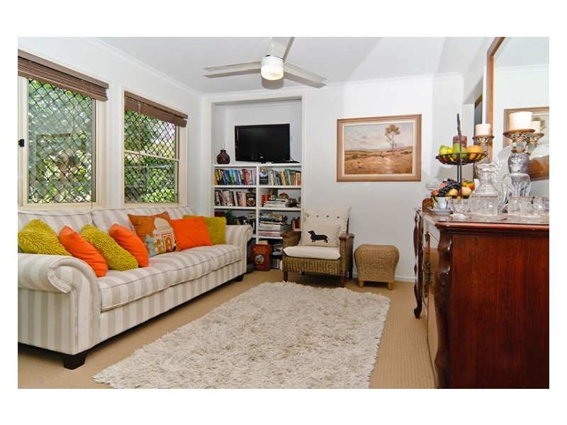 54 Hillcrest Avenue, Nambour QLD 4560