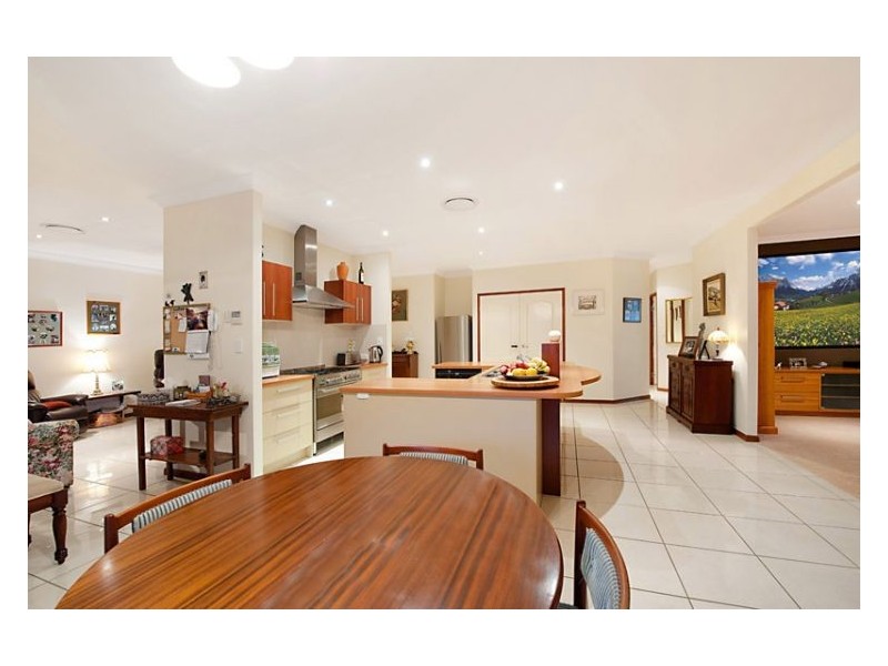 2 Red Jacket Court, Palmwoods QLD 4555