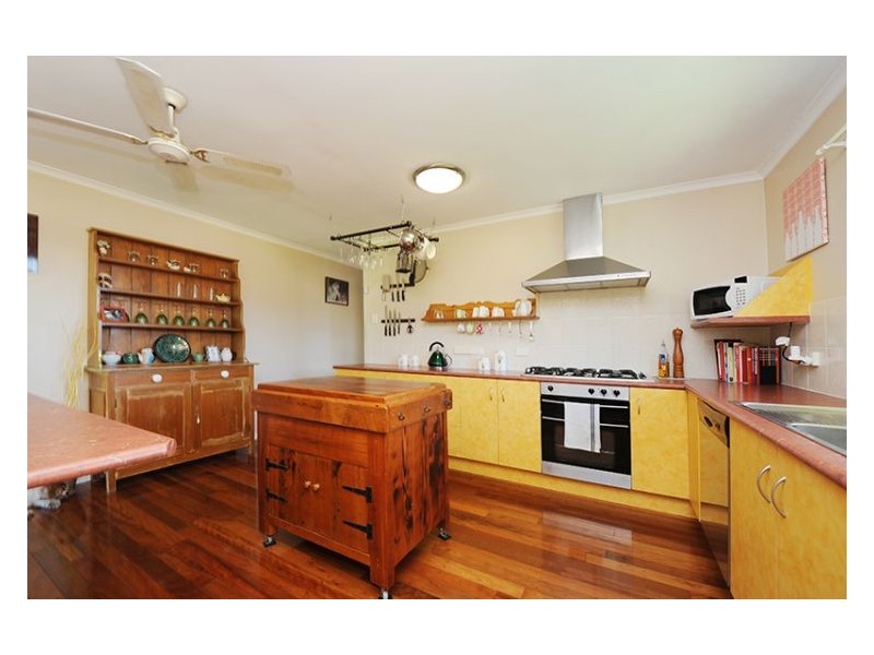 4 Hill Street, Nambour QLD 4560