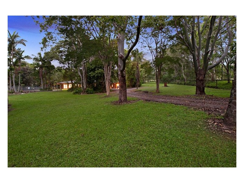 63 Jacksons Road, West Woombye QLD 4559