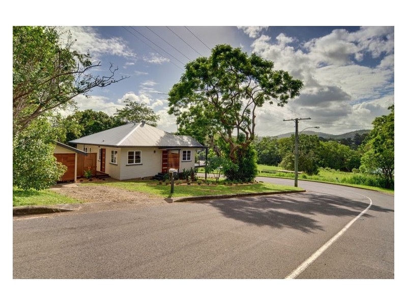 31 Fairmeadow Road, Nambour QLD 4560