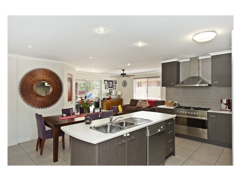 7 Lucille Court, Nambour QLD 4560