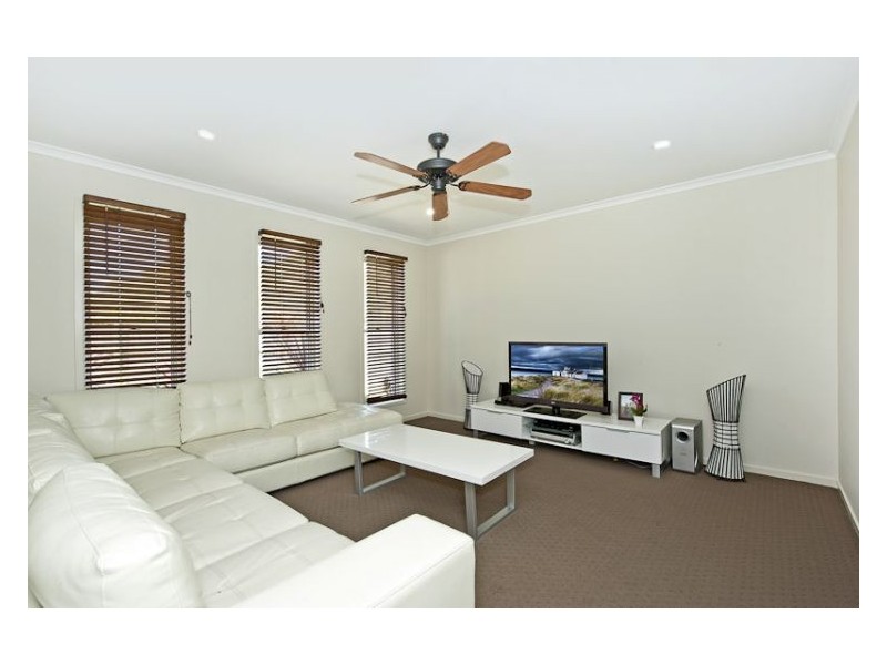 7 Lucille Court, Nambour QLD 4560