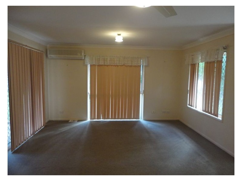 13 Kearns Court, Nambour QLD 4560