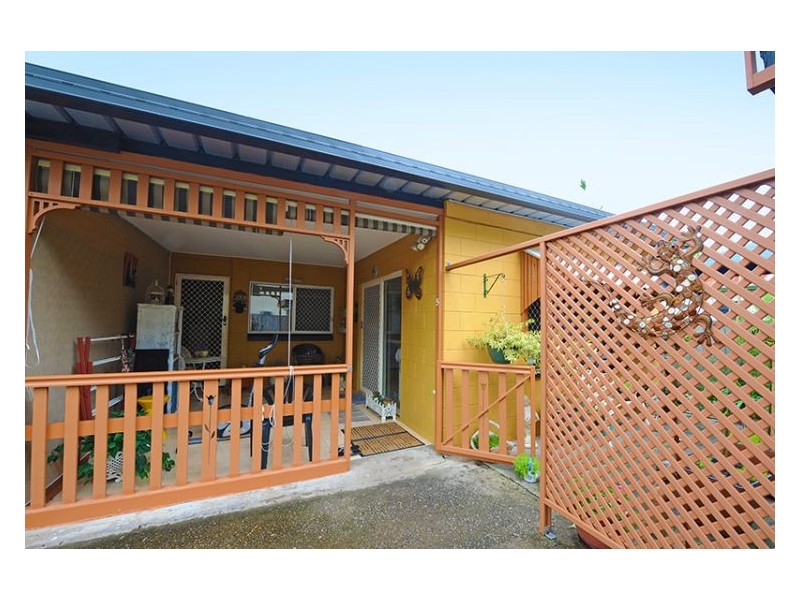 5/29-31 Court Road, Nambour QLD 4560