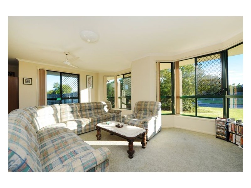 2 Parkville Street, Sippy Downs QLD 4556