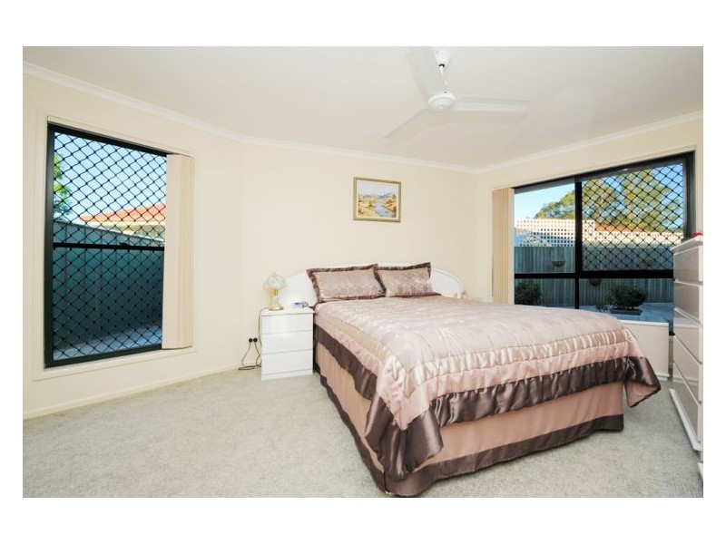 2 Parkville Street, Sippy Downs QLD 4556