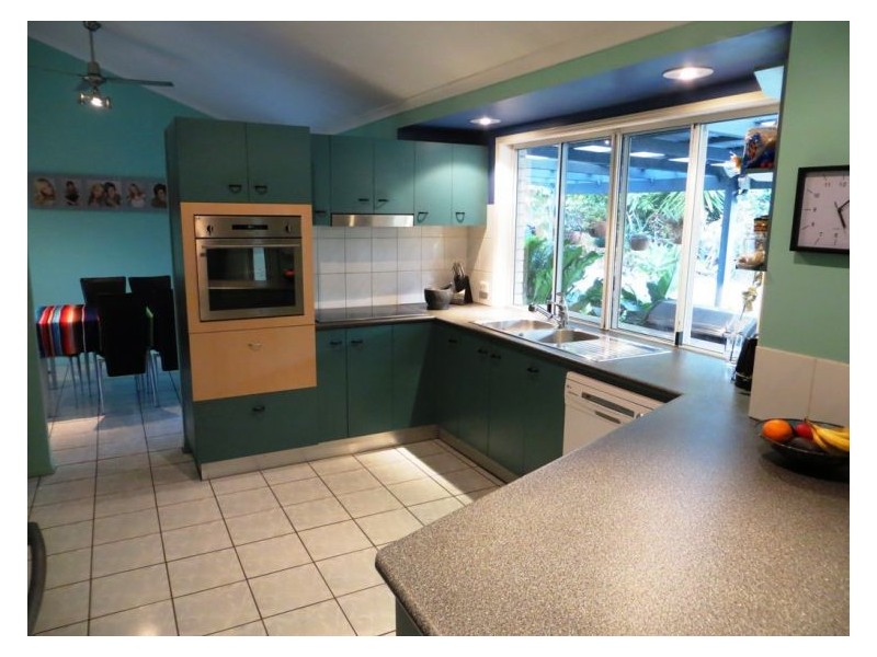 10 Elm Court, Yandina QLD 4561