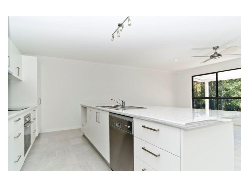 3 Grimes Terrace, Burnside QLD 4560