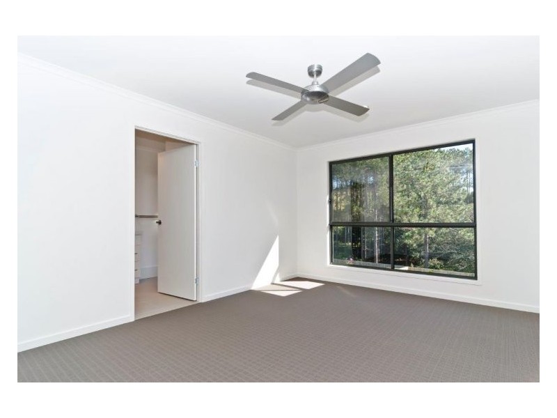 3 Grimes Terrace, Burnside QLD 4560