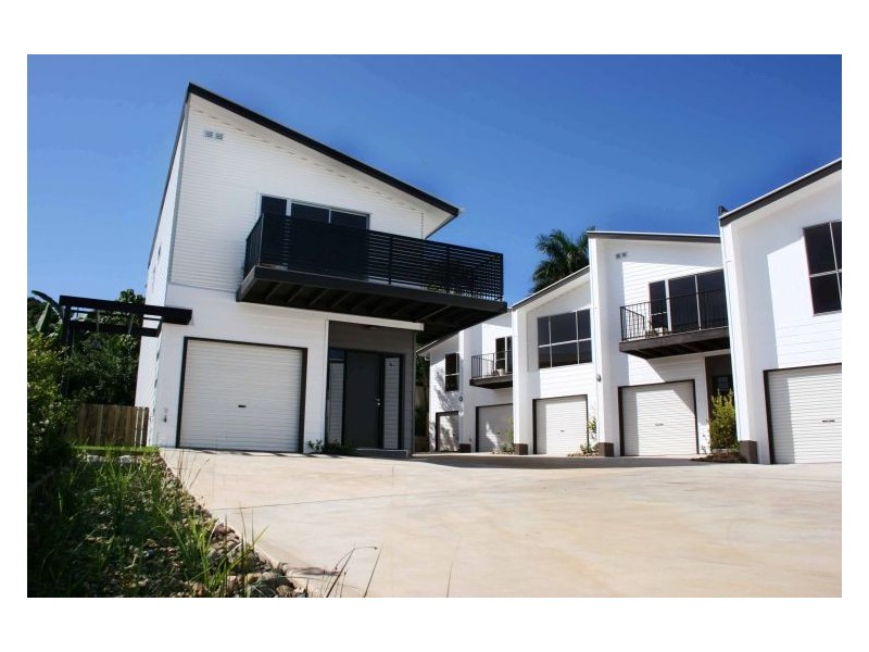 Unit 11/21-23 Webster Road, Nambour QLD 4560
