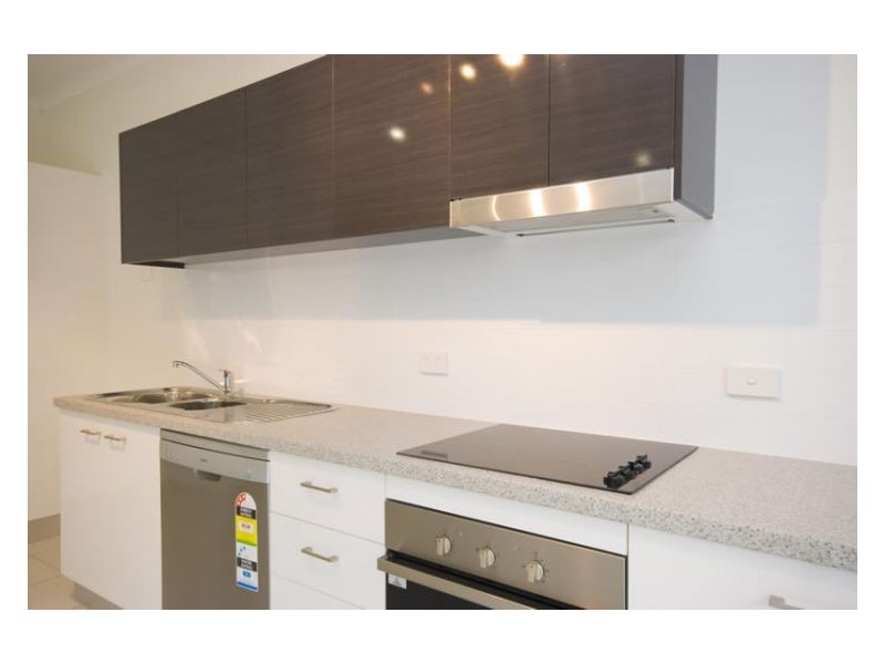 Unit 11/21-23 Webster Road, Nambour QLD 4560