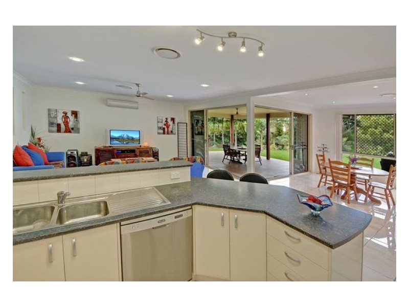 52 Coes Creek Road, Burnside QLD 4560
