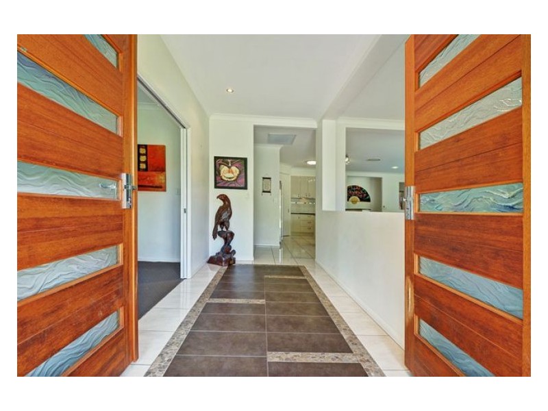 52 Coes Creek Road, Burnside QLD 4560