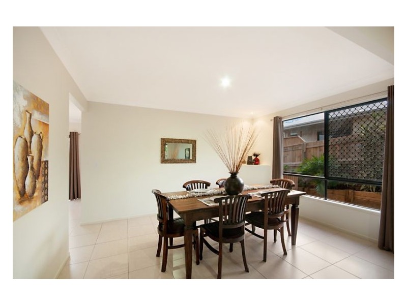 11 Tangerine Place, Palmwoods QLD 4555