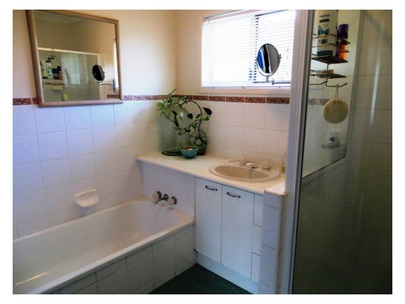 2 Conrad Court, Nambour QLD 4560