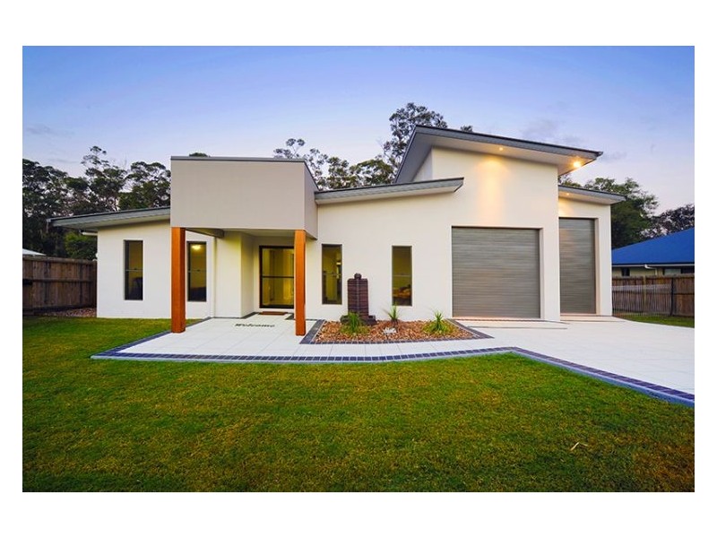 6 Aland Place, Palmwoods QLD 4555