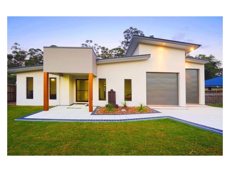 6 Aland Place, Palmwoods QLD 4555