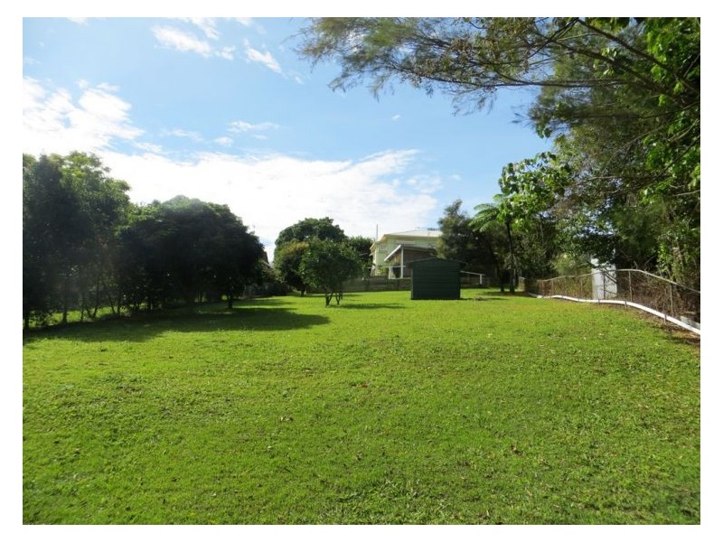 15 Mount Pleasant Road, Nambour QLD 4560