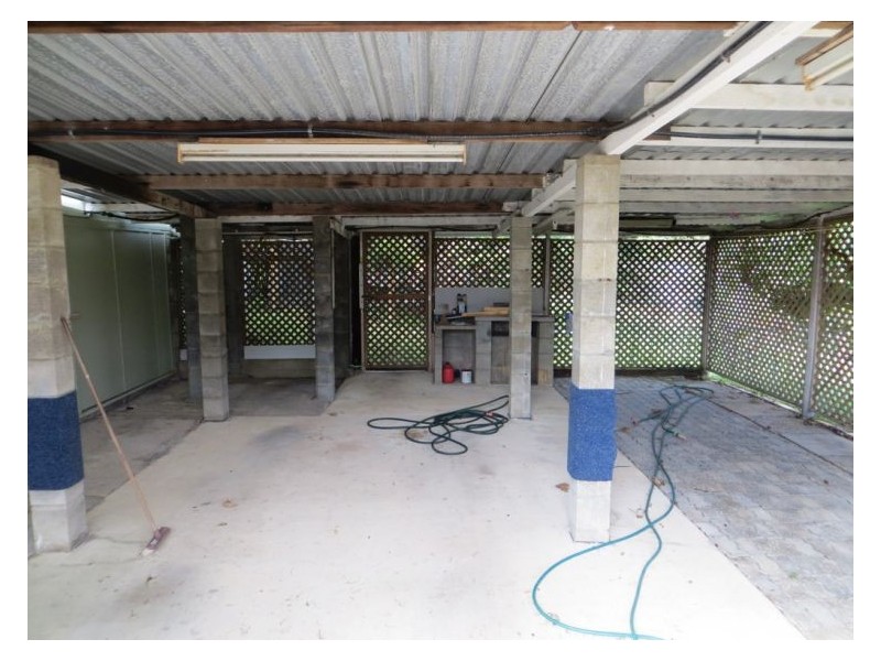 15 Mount Pleasant Road, Nambour QLD 4560