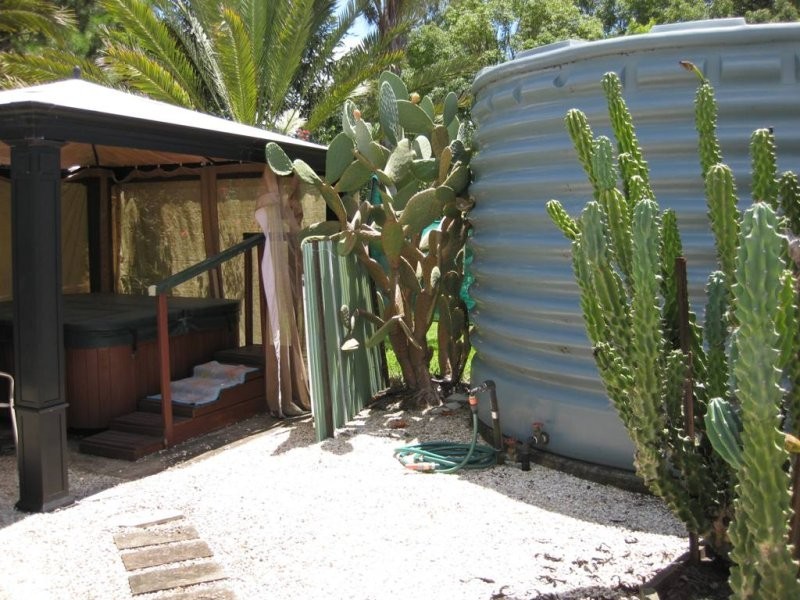 5 Angus Crescent, Kureelpa QLD 4560