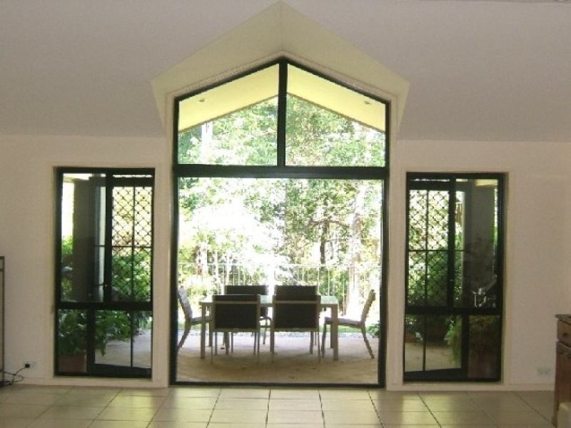 2 Flame Tree Court, Palmwoods QLD 4555