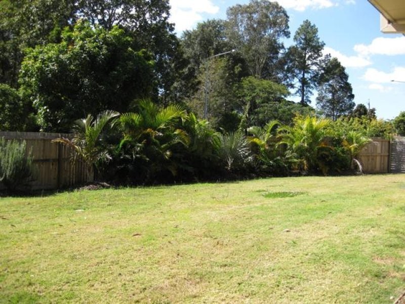2 Flame Tree Court, Palmwoods QLD 4555