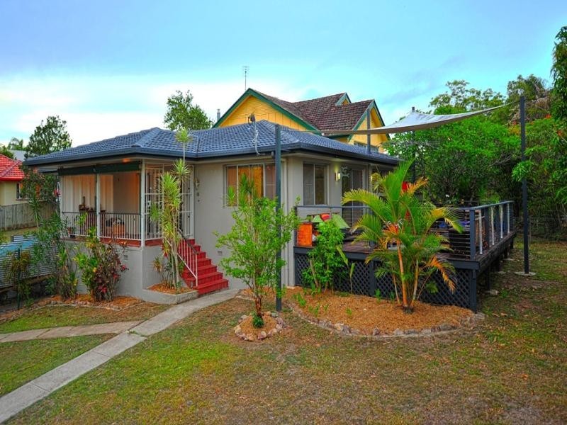 49 Oxleigh Crescent, Nambour QLD 4560