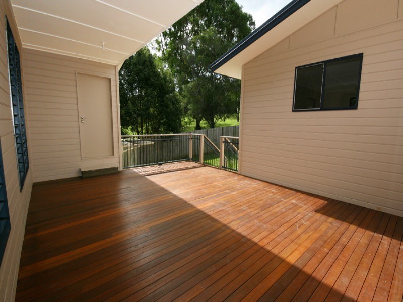 3 Fernlea Street, Nambour QLD 4560