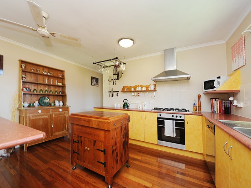 4 Hill Street, Nambour QLD 4560