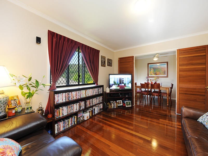 4 Hill Street, Nambour QLD 4560