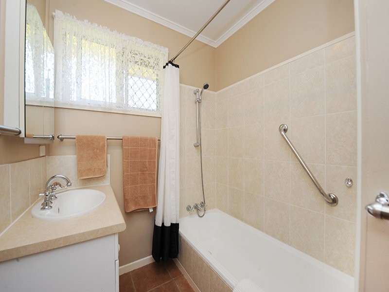 4 Hill Street, Nambour QLD 4560