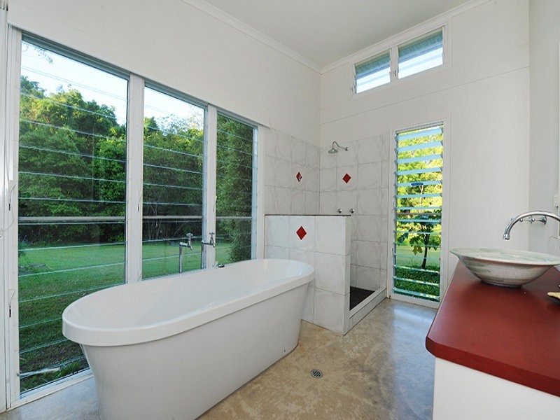 31 Bamboo Road, Palmwoods QLD 4555